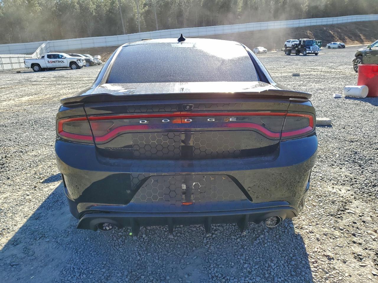 2017 DODGE CHARGER photo 6