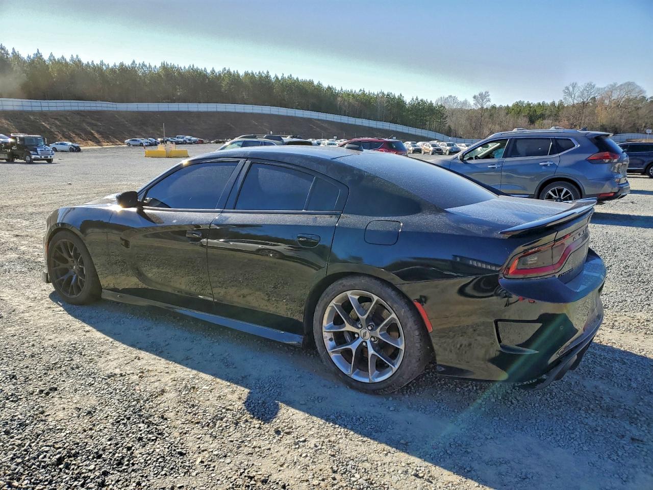 2017 DODGE CHARGER photo 2