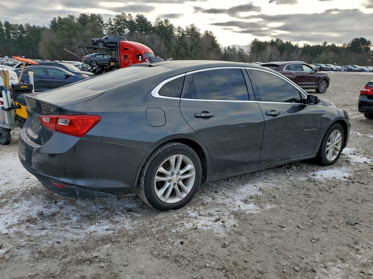 2016 CHEVROLET MALIBU LT photo 3