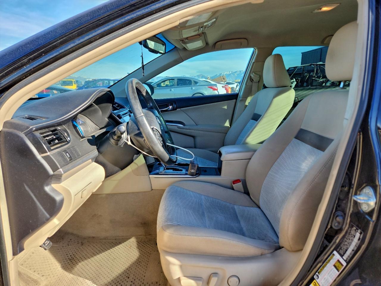 2012 TOYOTA CAMRY HYBRID photo 7