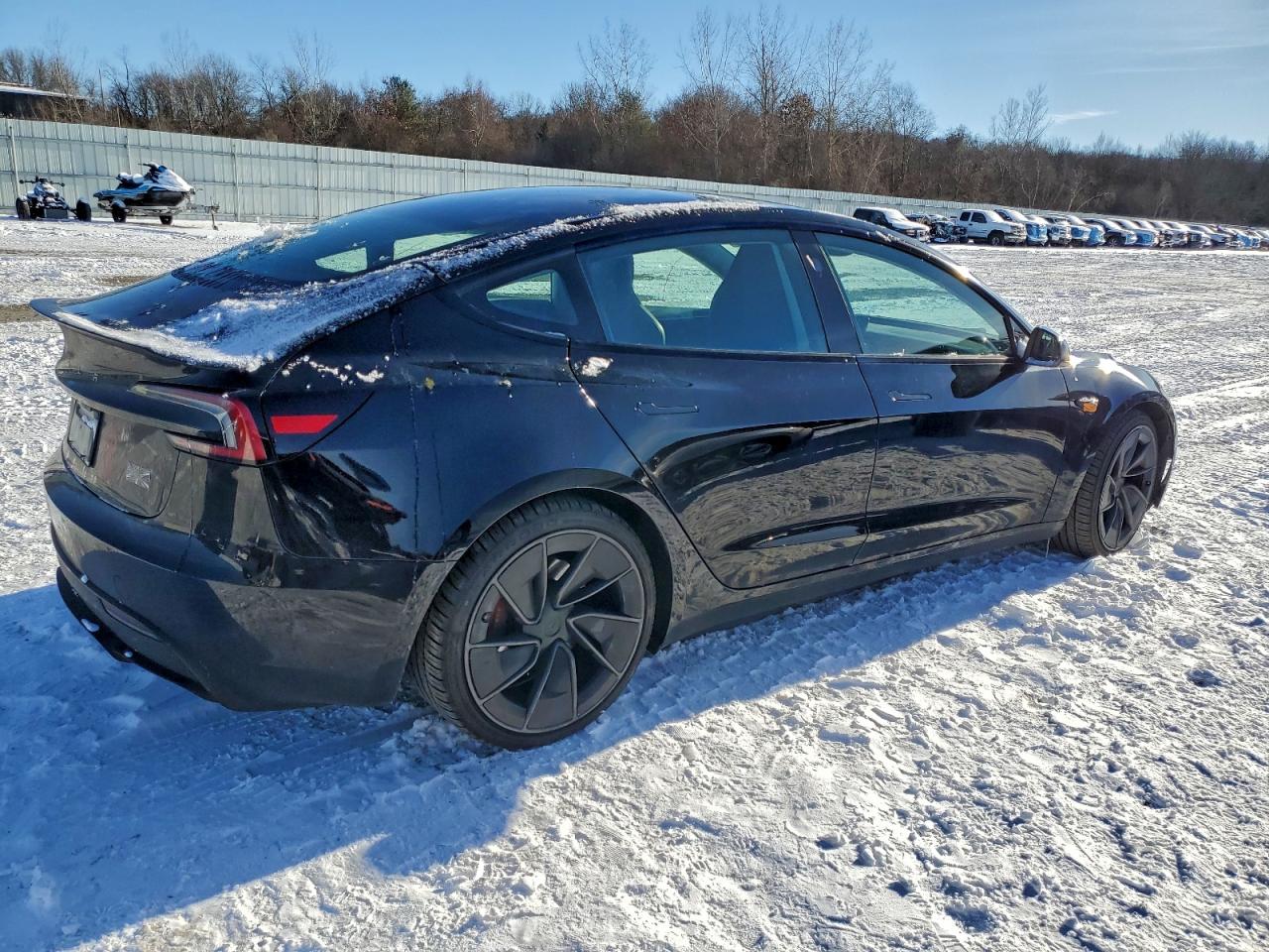 2024 TESLA MODEL 3 photo 3