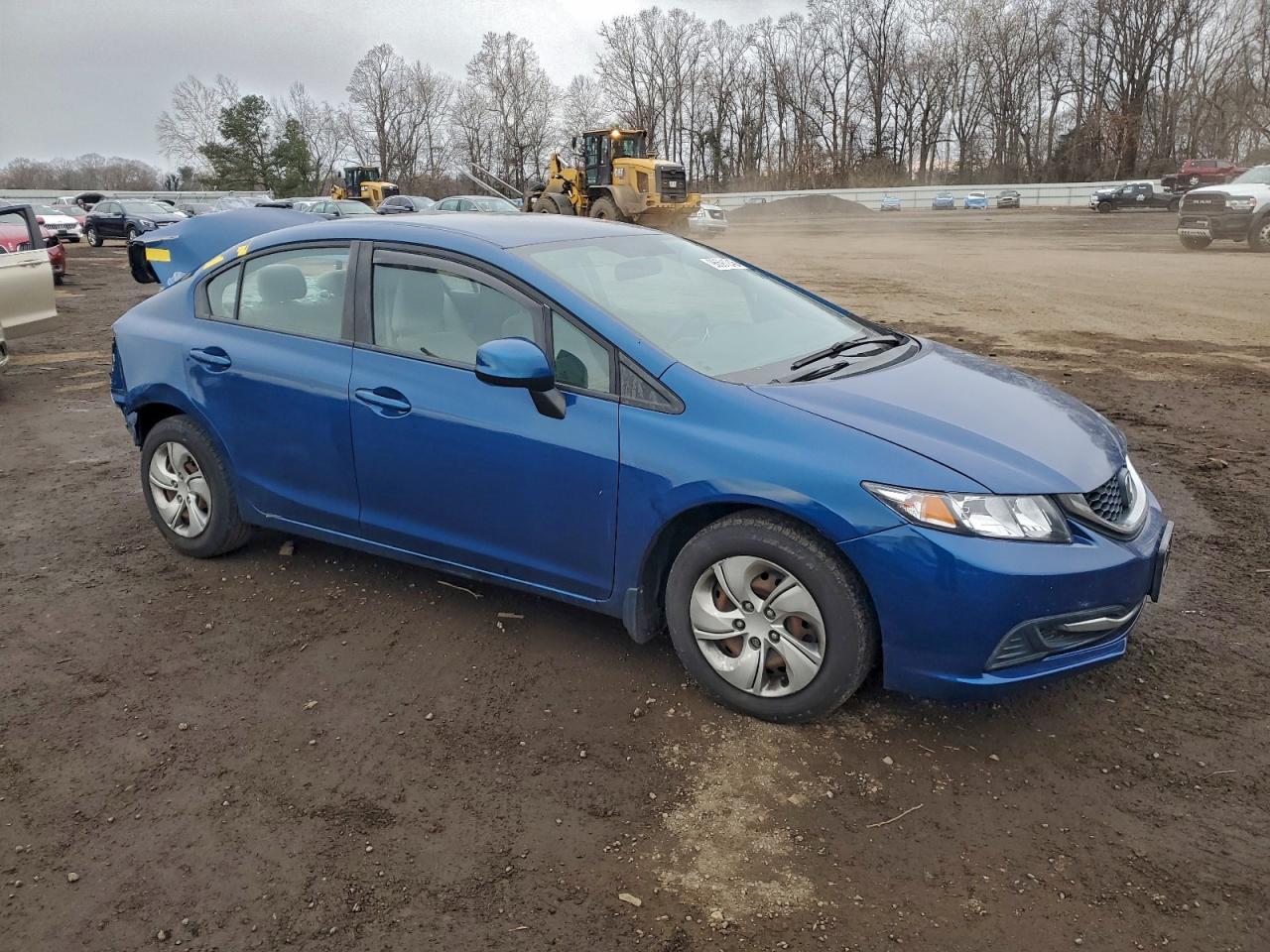 2013 HONDA CIVIC LX photo 4
