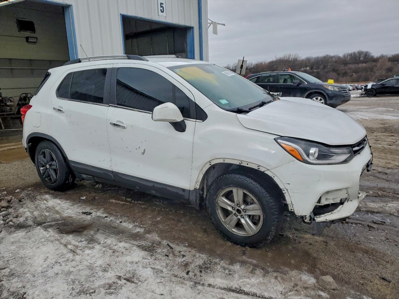 2018 CHEVROLET TRAX 1LT photo 4