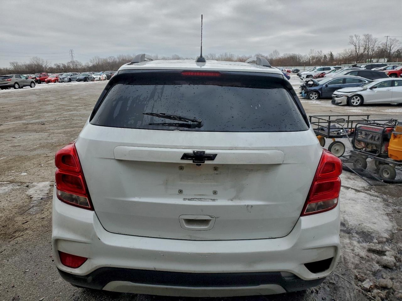 2018 CHEVROLET TRAX 1LT photo 6