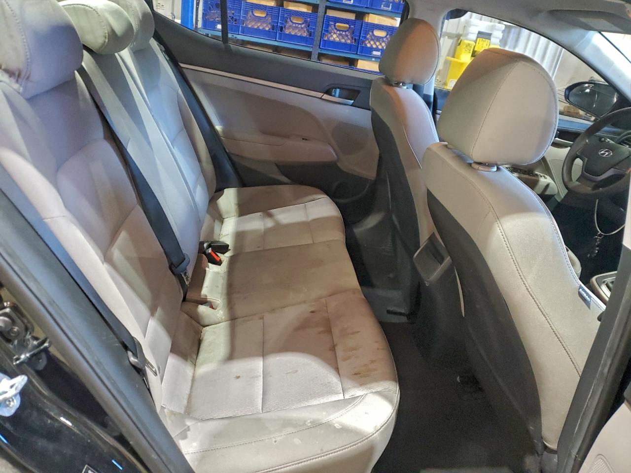 2017 HYUNDAI ELANTRA SE photo 10
