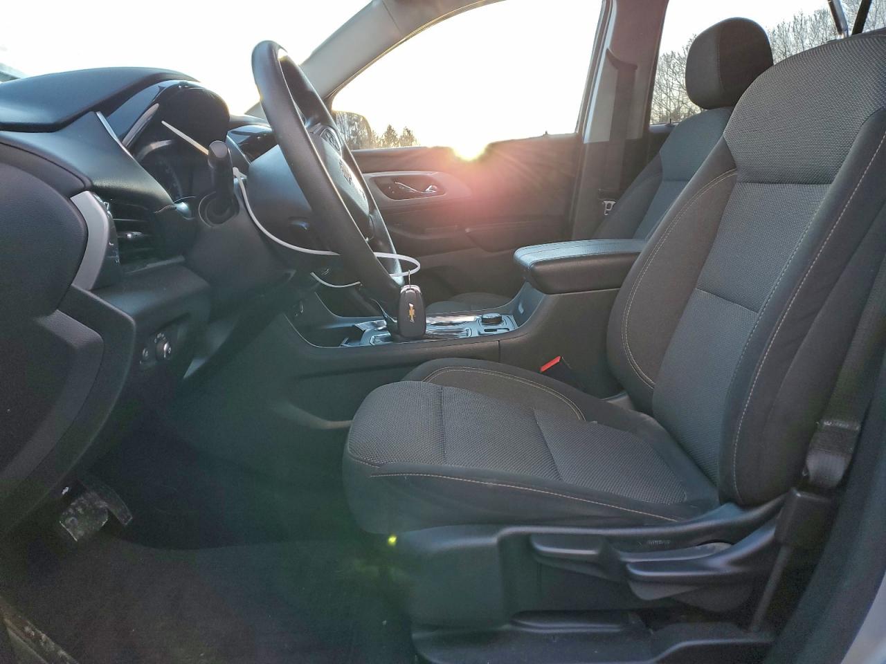 2020 CHEVROLET TRAVERSE LS photo 7