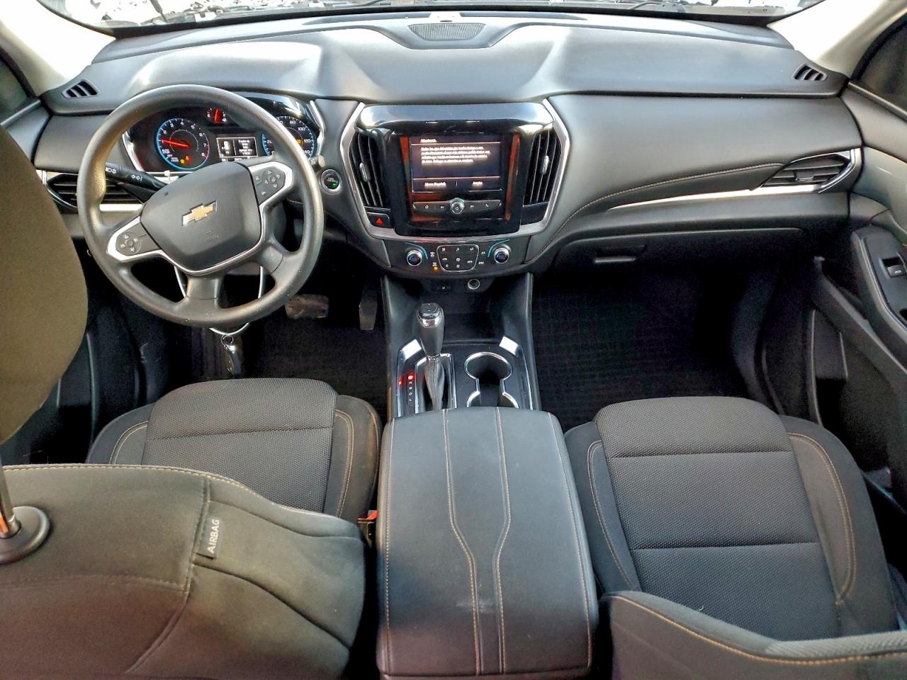 2020 CHEVROLET TRAVERSE LS photo 8