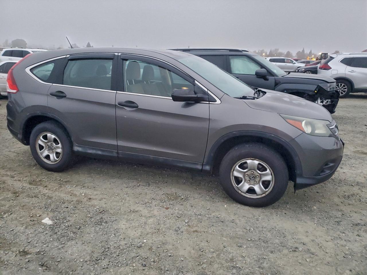 2014 HONDA CR-V LX photo 4