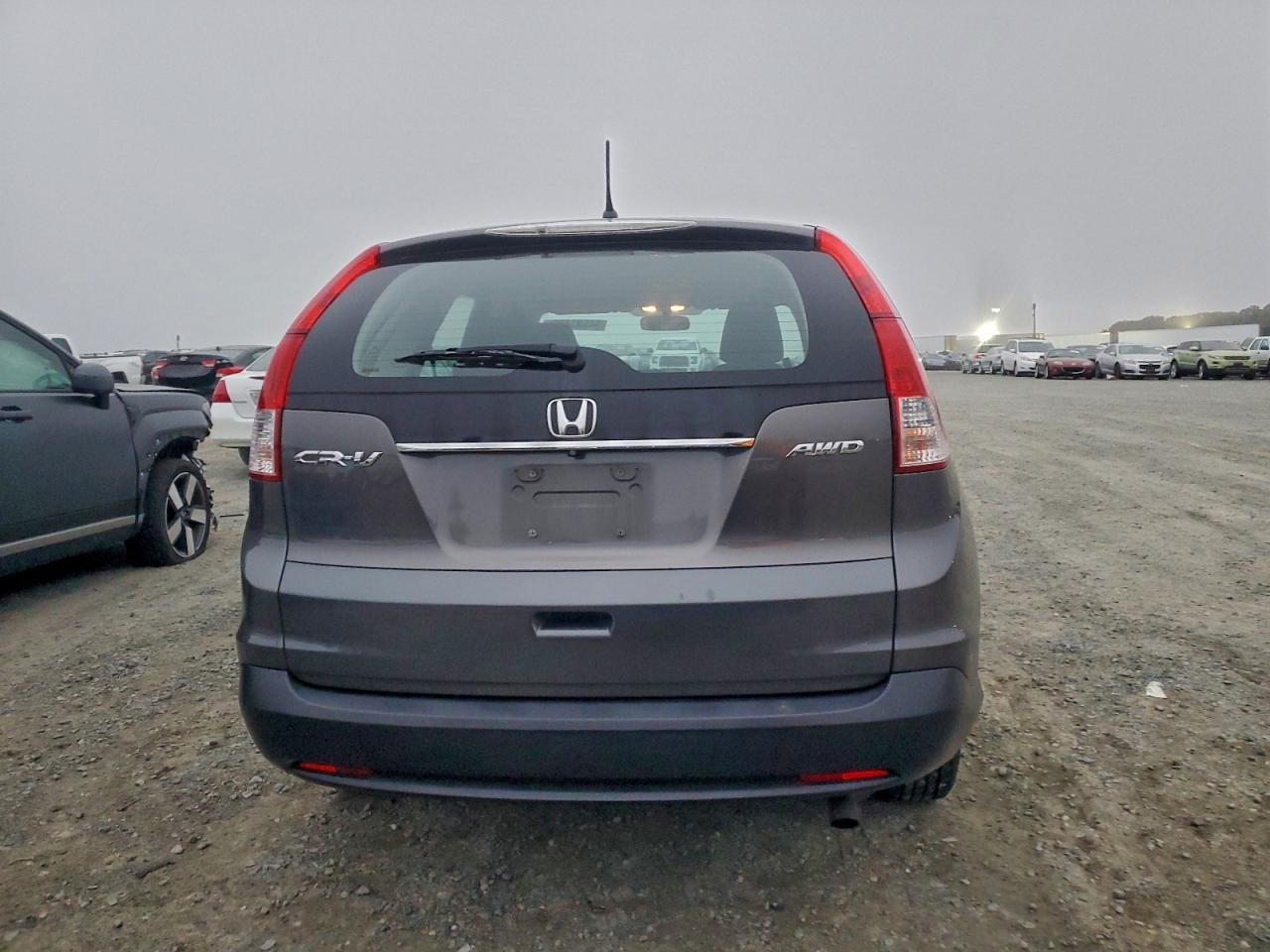 2014 HONDA CR-V LX photo 6