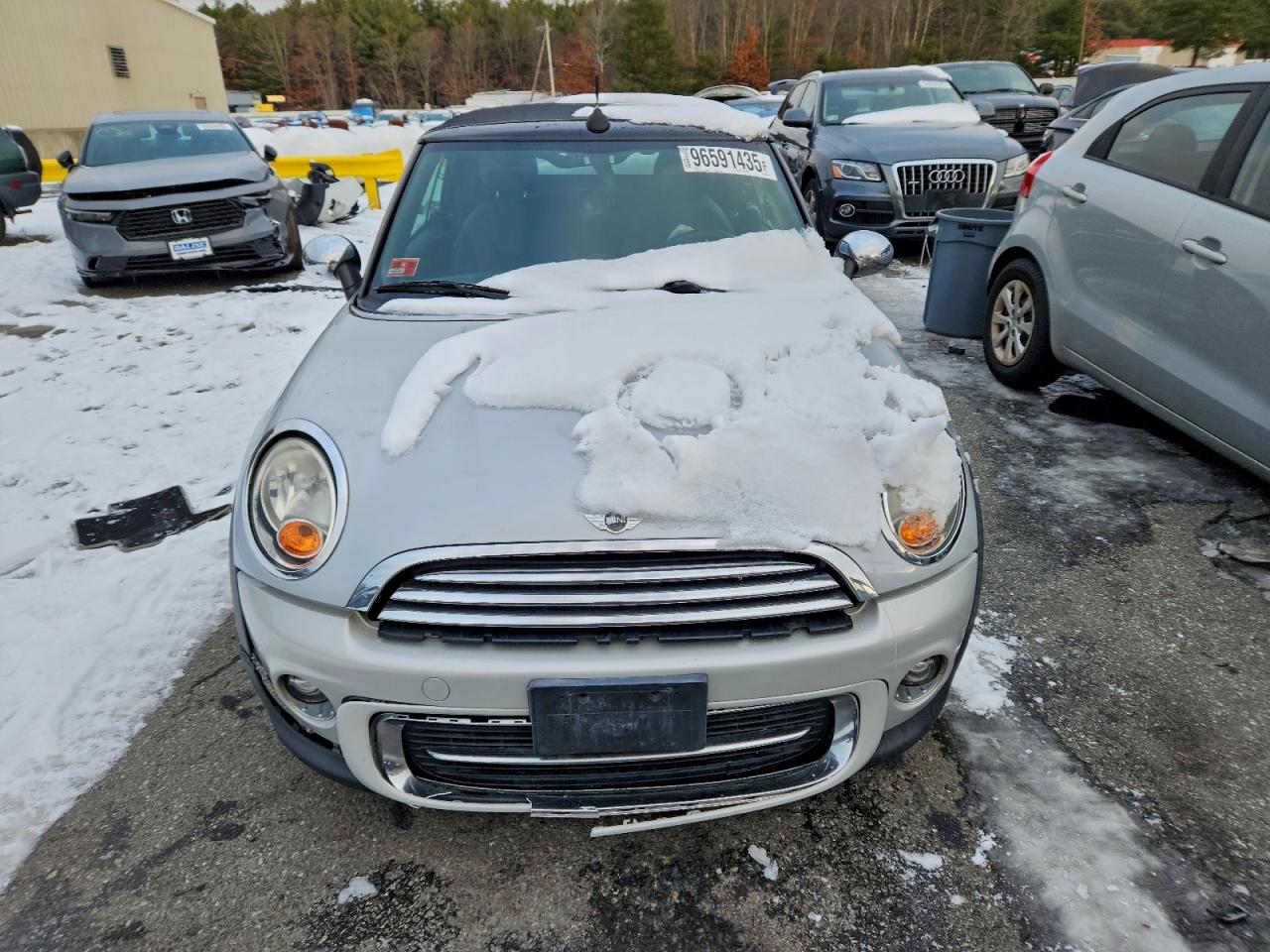 2011 MINI COOPER photo 5