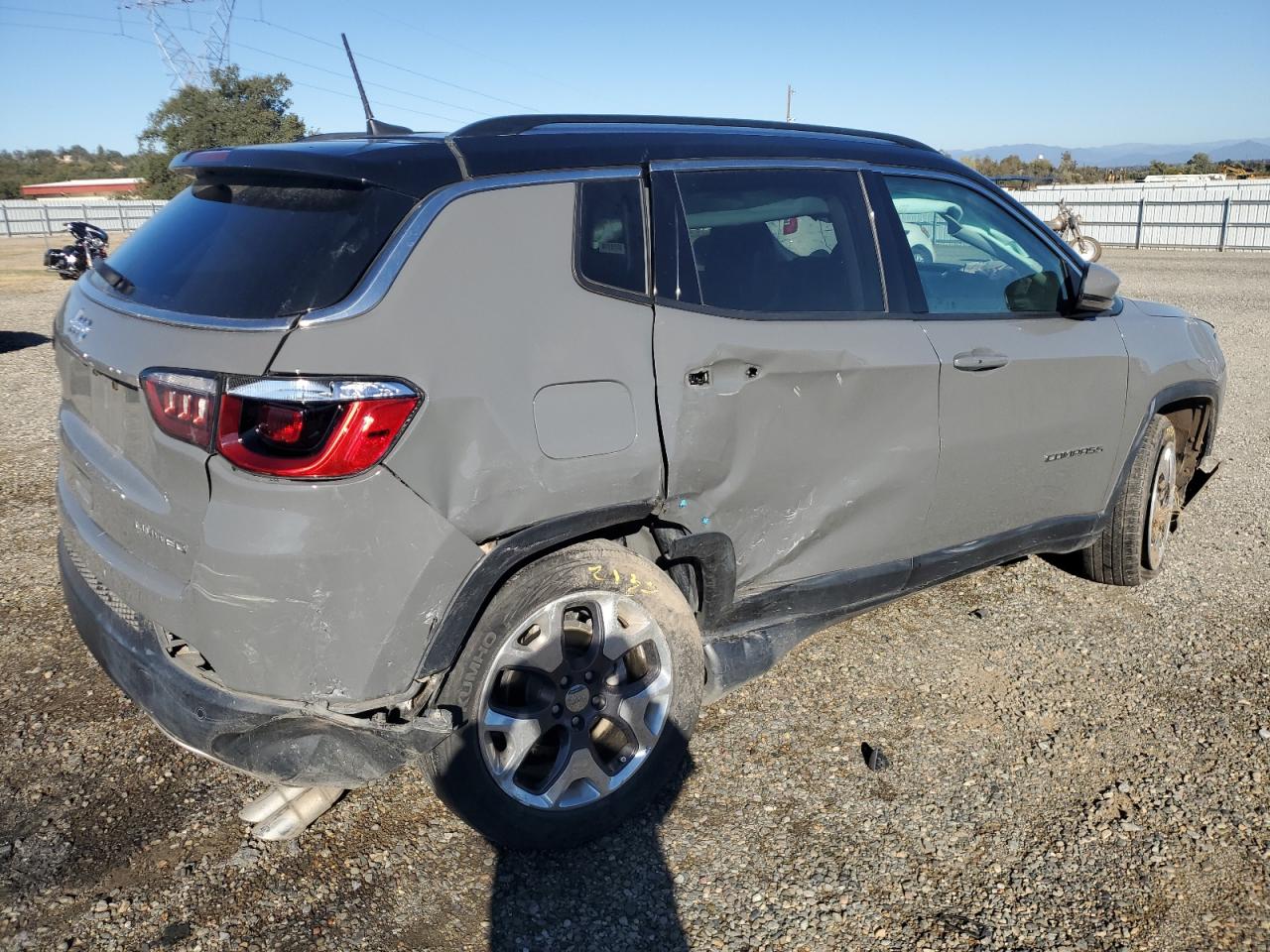 2021 JEEP COMPASS LIMITED photo 3