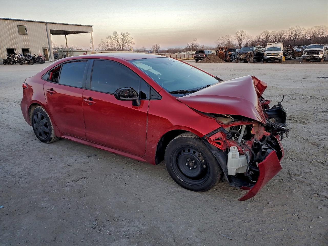 2021 TOYOTA COROLLA LE photo 4