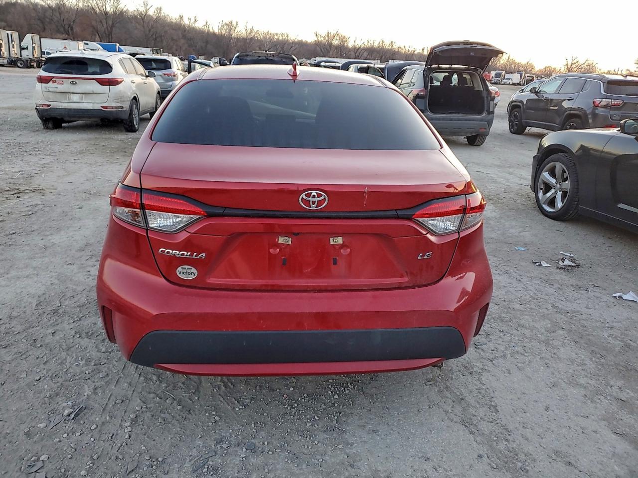 2021 TOYOTA COROLLA LE photo 6