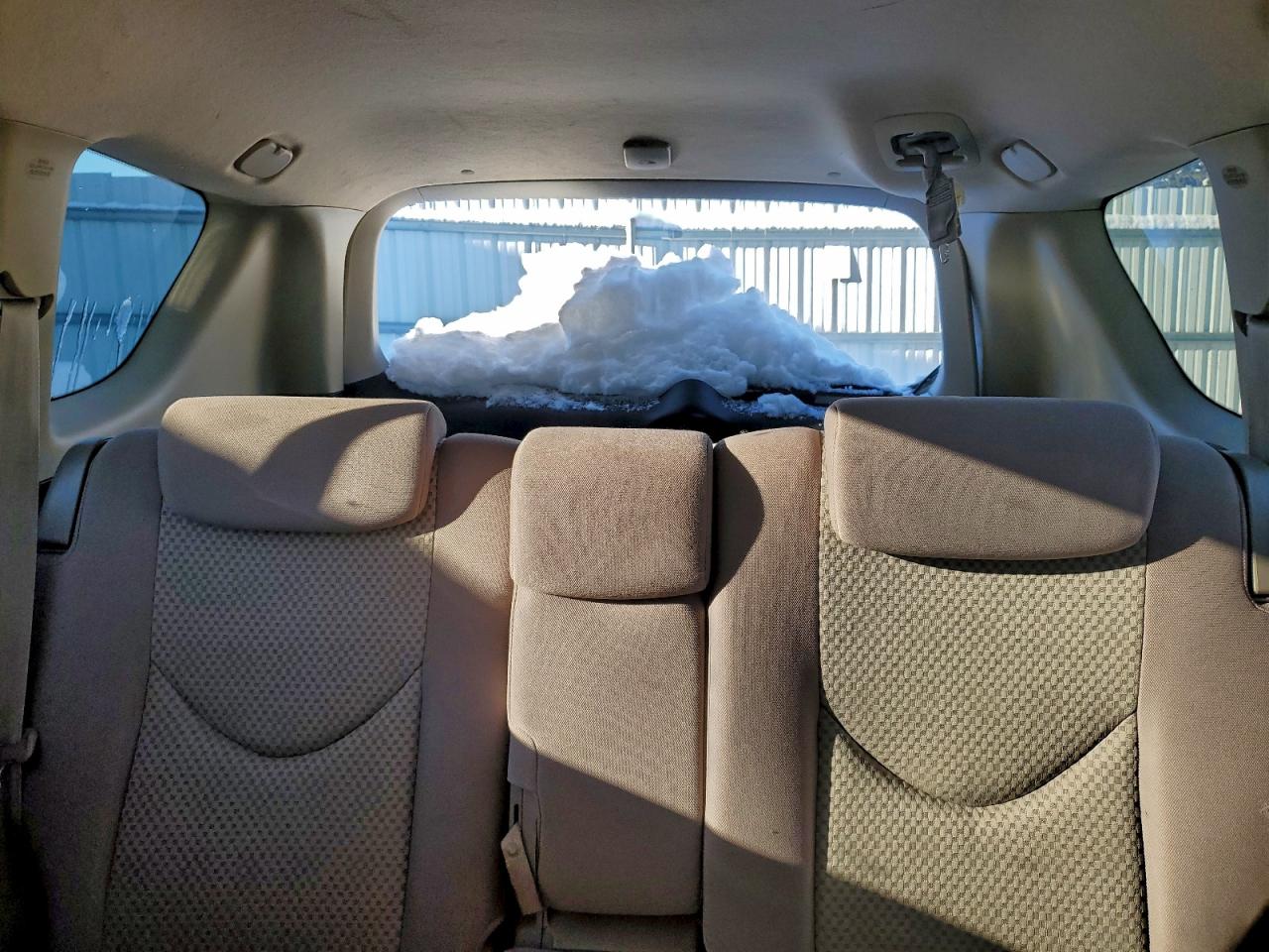 2007 TOYOTA RAV4 photo 10