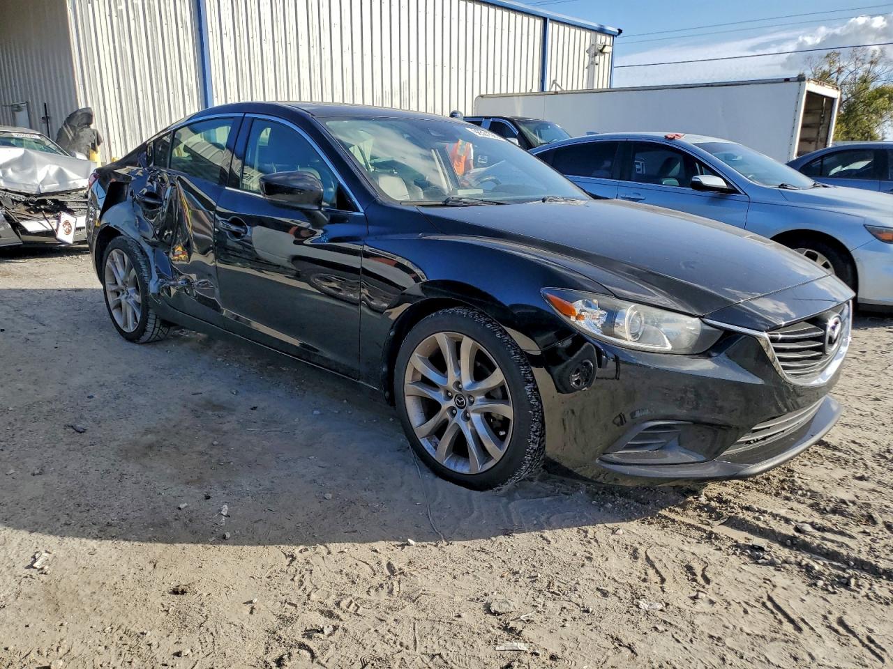 2017 MAZDA 6 TOURING photo 4