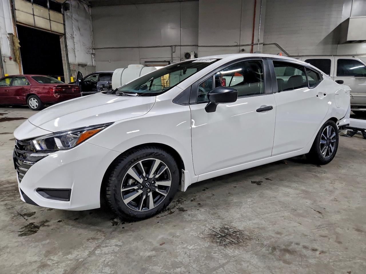 2024 NISSAN VERSA