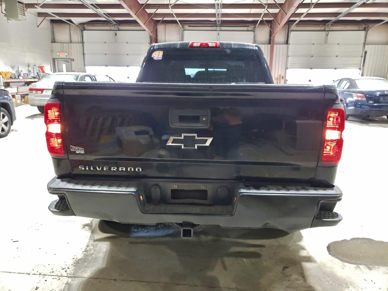 2015 CHEVROLET SILVERADO K1500 photo 6