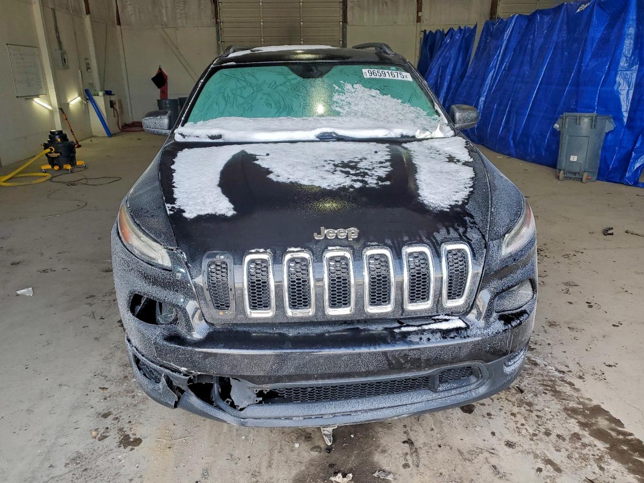 2016 JEEP CHEROKEE SPORT photo 5