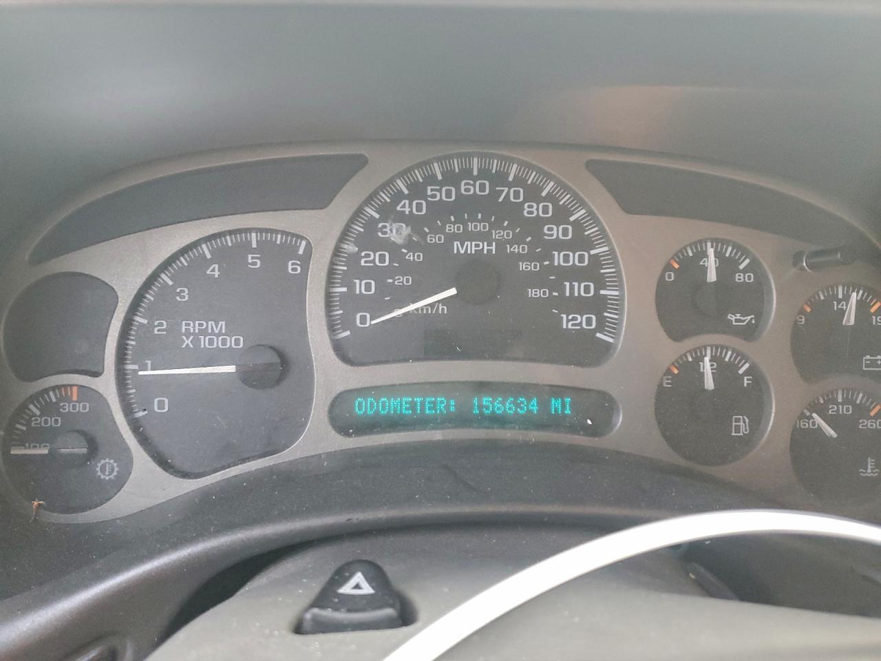 2003 GMC YUKON DENALI photo 9