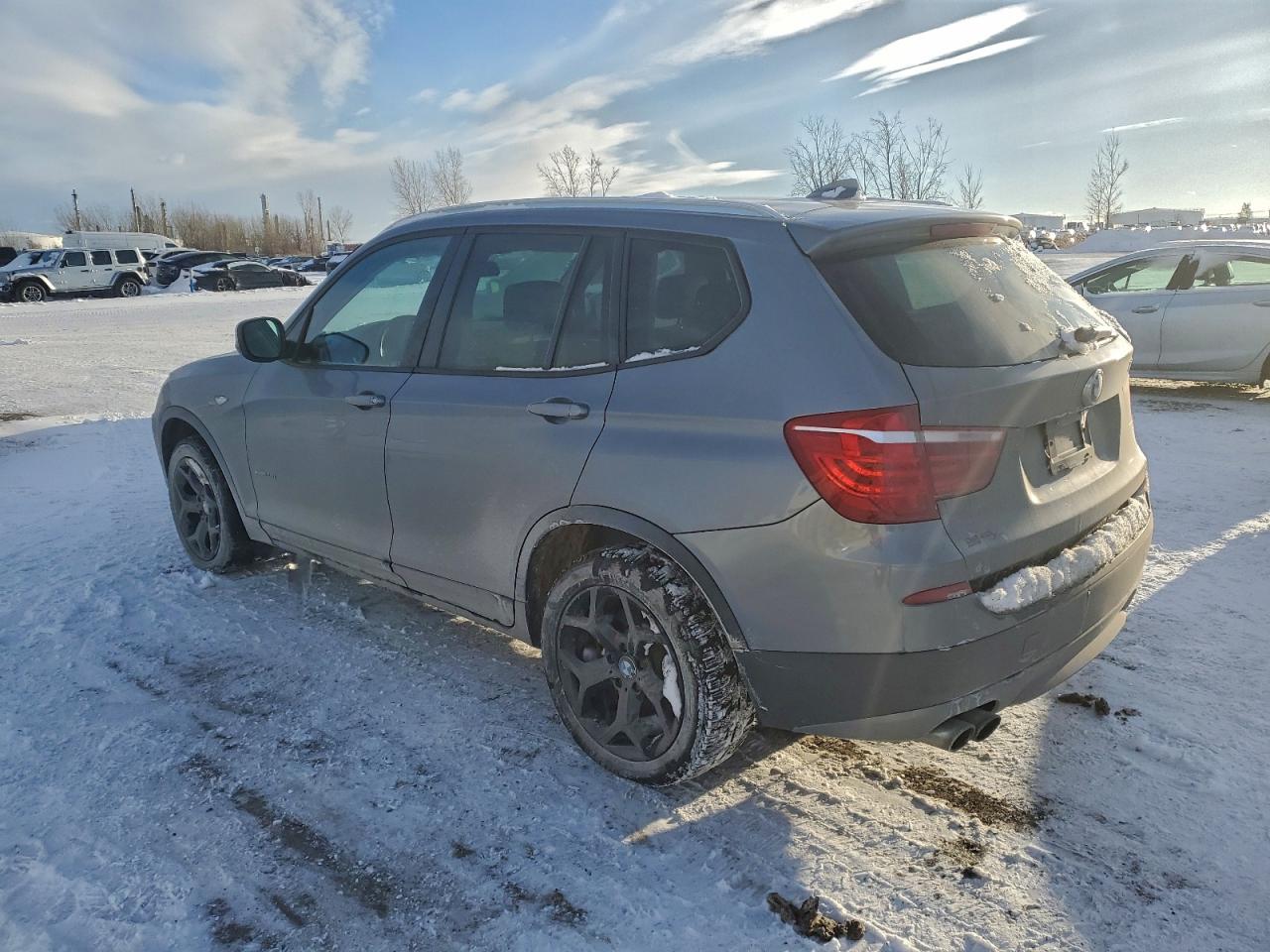 2013 BMW X3 XDRIVE28I photo 2