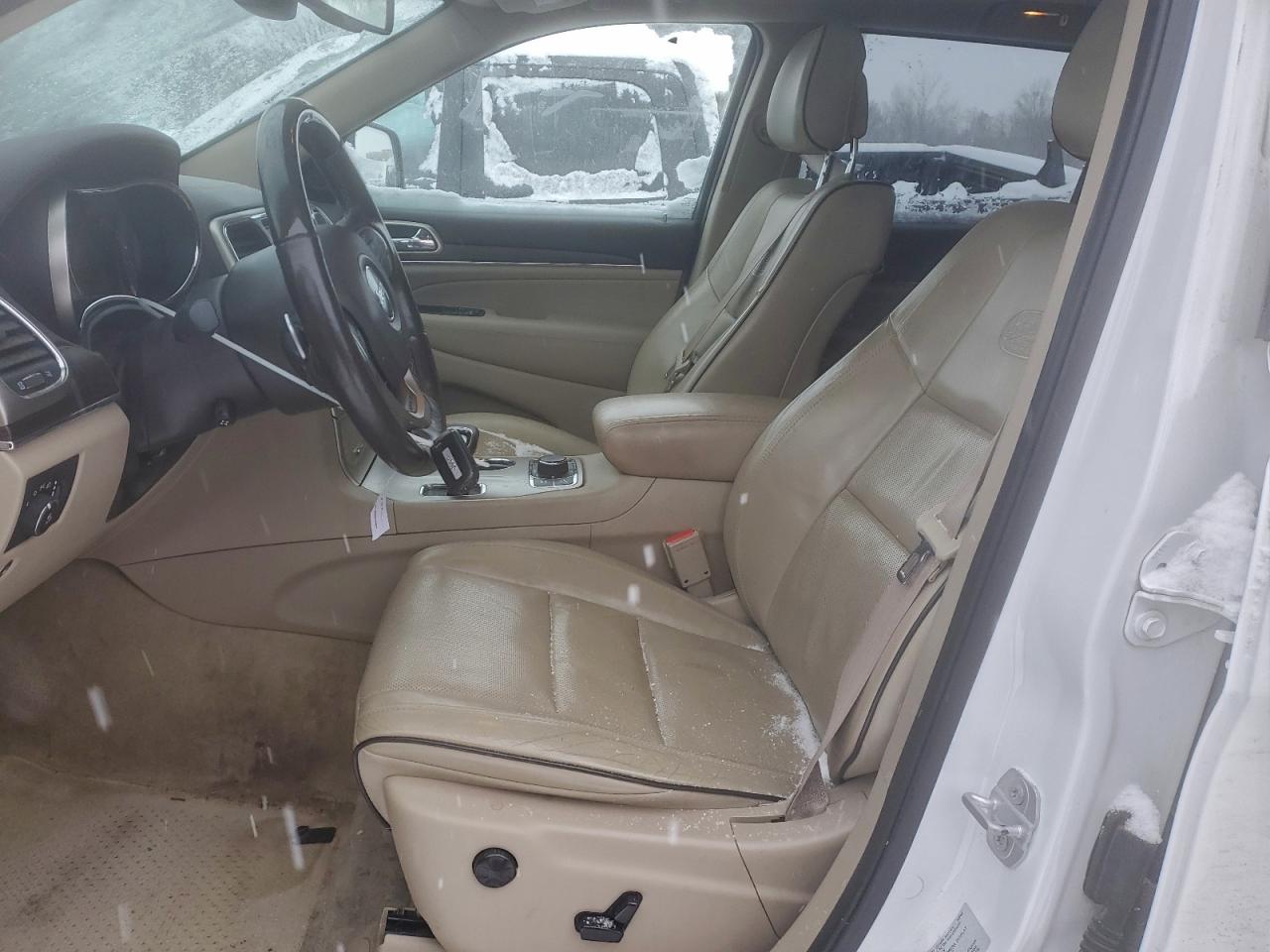 2015 JEEP GRAND CHEROKEE OVERLAND photo 13