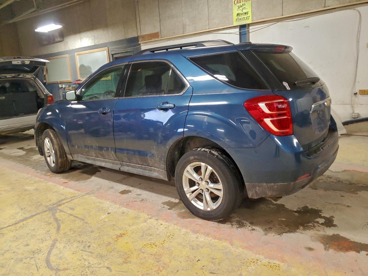 2016 CHEVROLET EQUINOX LT photo 2