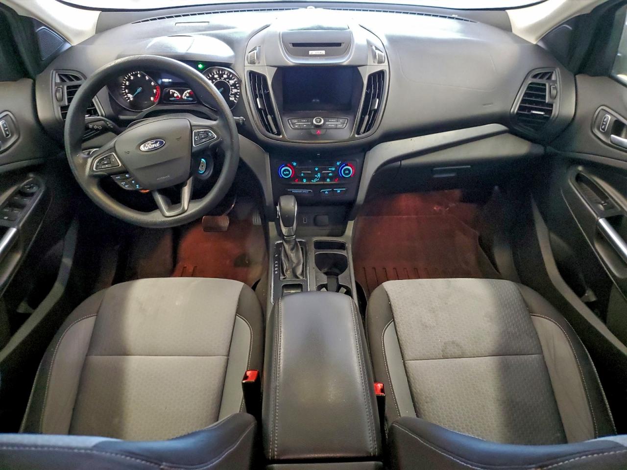 2018 FORD ESCAPE SE photo 8