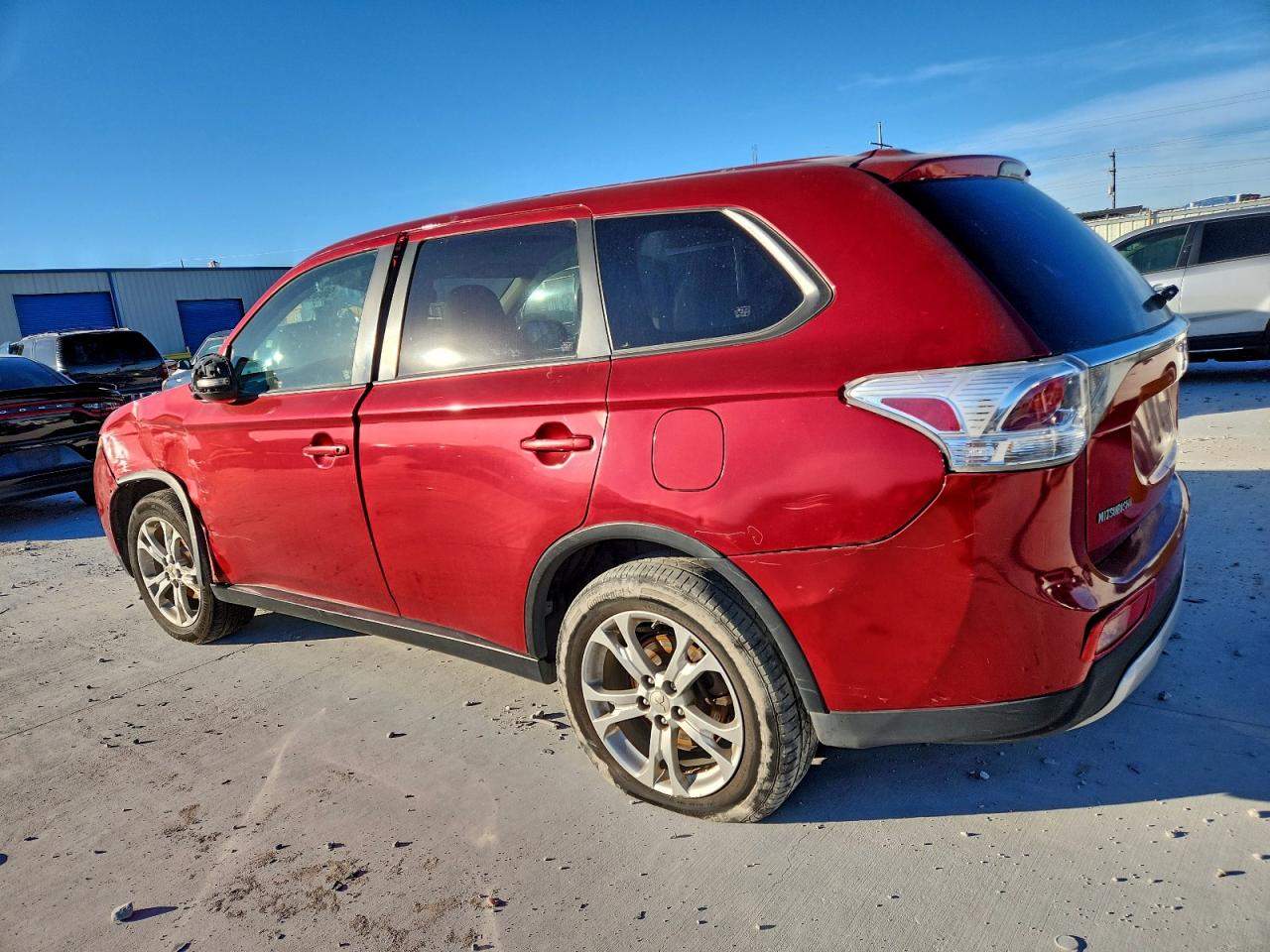 2015 MITSUBISHI OUTLANDER SE photo 2