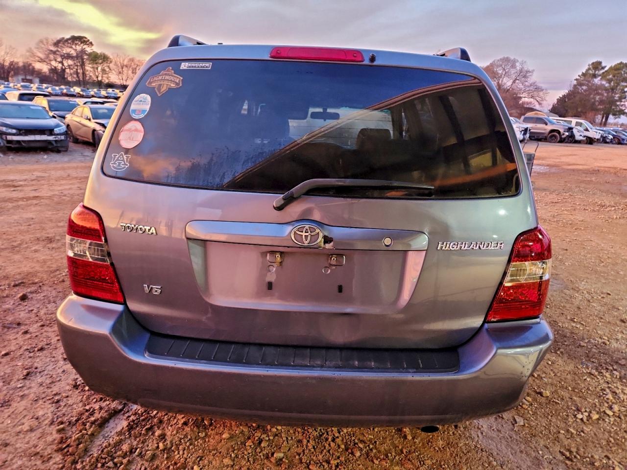 2006 TOYOTA HIGHLANDER BASE photo 6