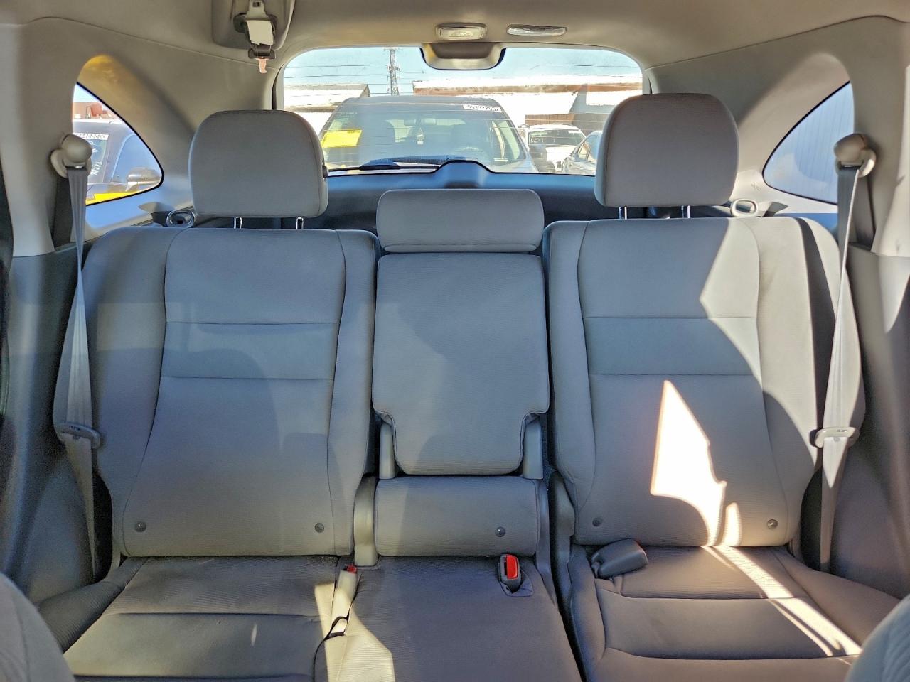 2011 HONDA CR-V LX photo 10