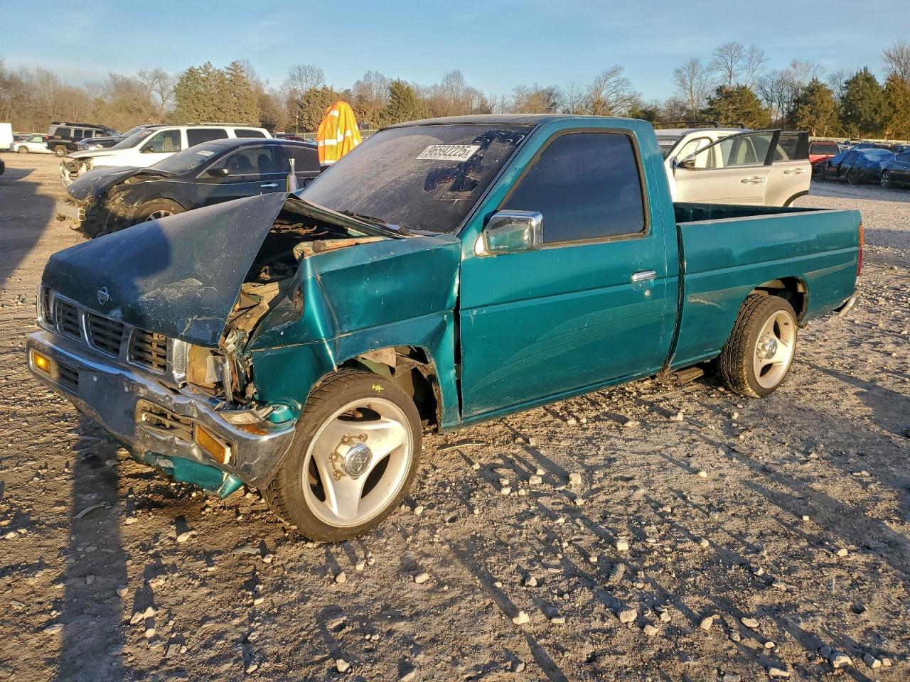1995 NISSAN TRUCK
