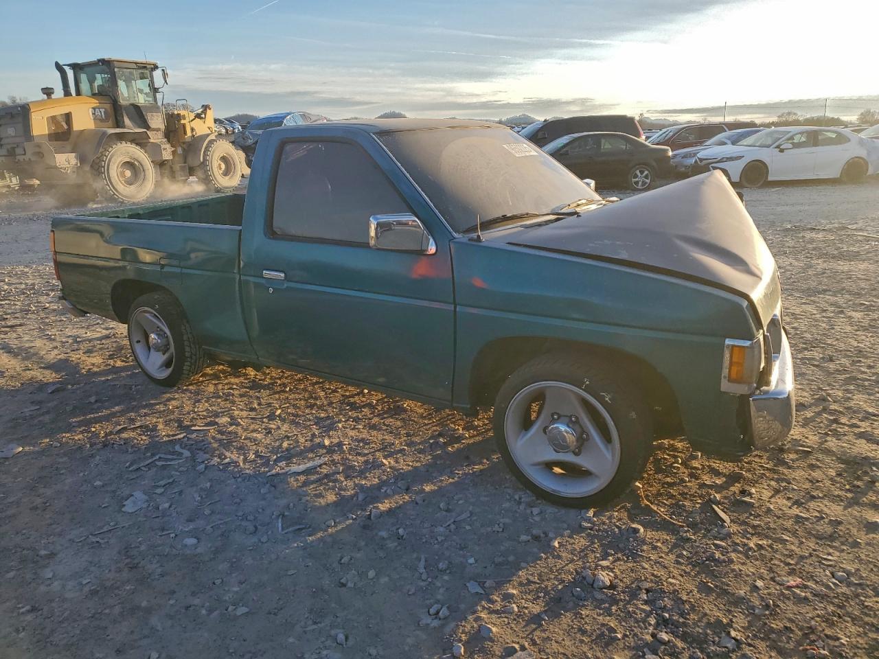 1995 NISSAN TRUCK E/XE photo 4