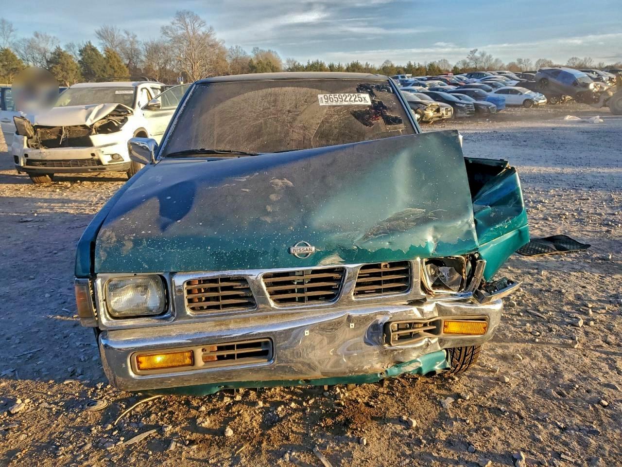 1995 NISSAN TRUCK E/XE photo 5
