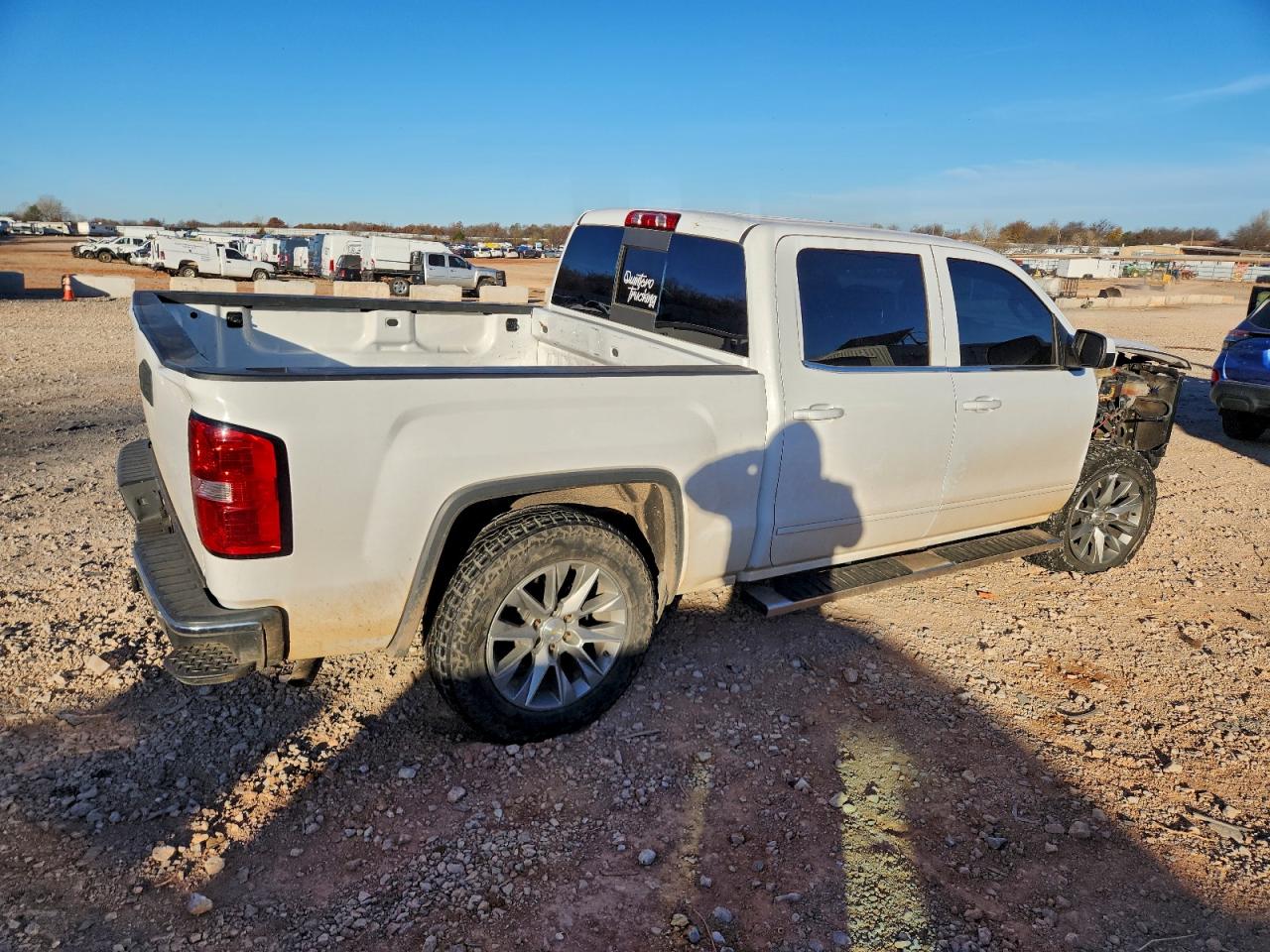 2015 GMC SIERRA C1500 SLE photo 3