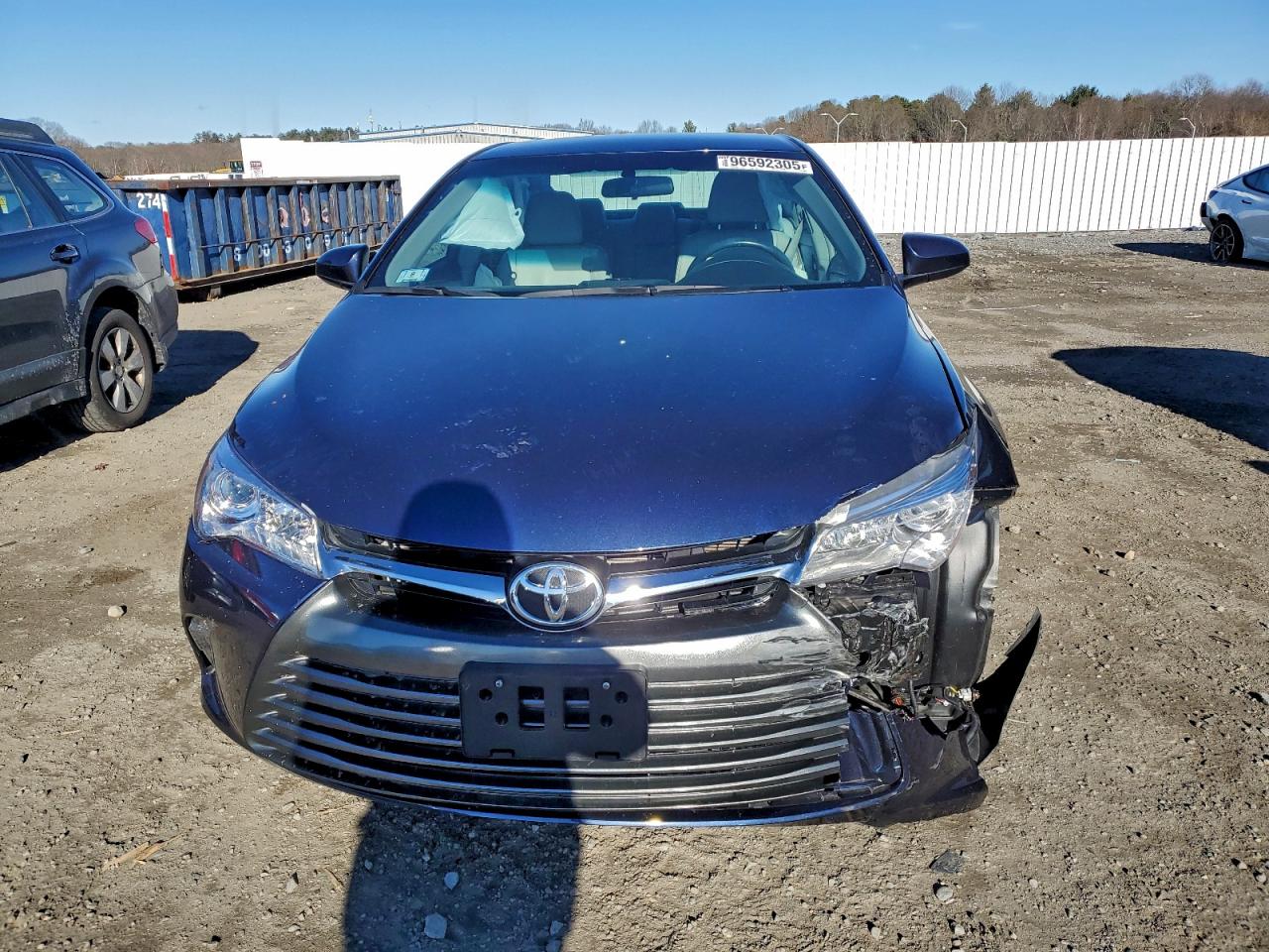 2017 TOYOTA CAMRY XLE photo 5