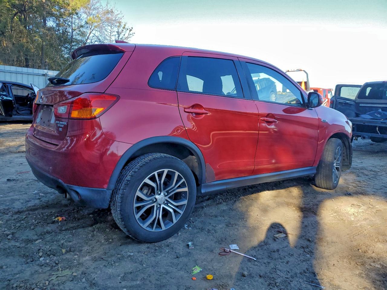 2017 MITSUBISHI OUTLANDER SPORT ES photo 3