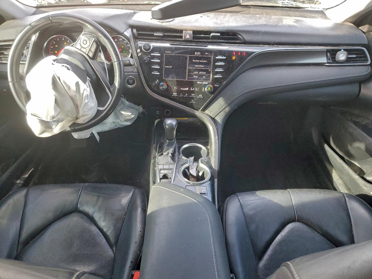 2019 TOYOTA CAMRY XSE photo 8