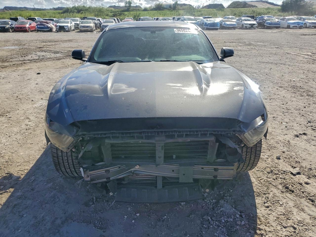 2015 FORD MUSTANG photo 5