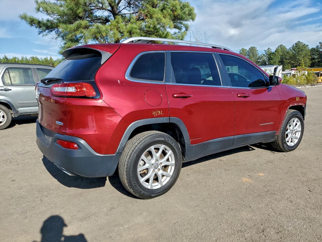 2016 JEEP CHEROKEE LATITUDE photo 3