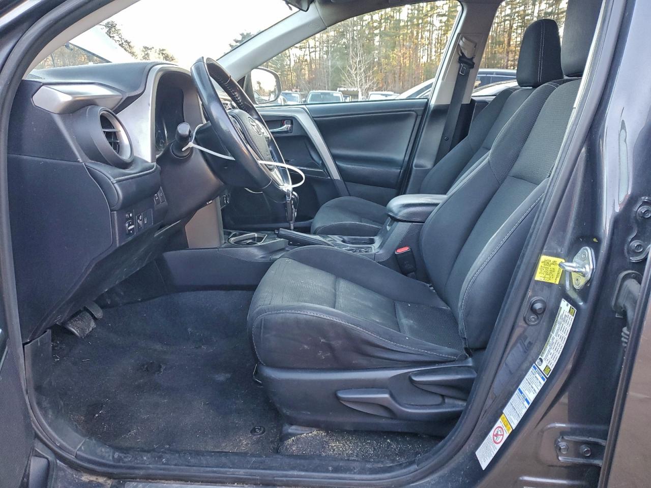 2018 TOYOTA RAV4 ADVENTURE photo 7