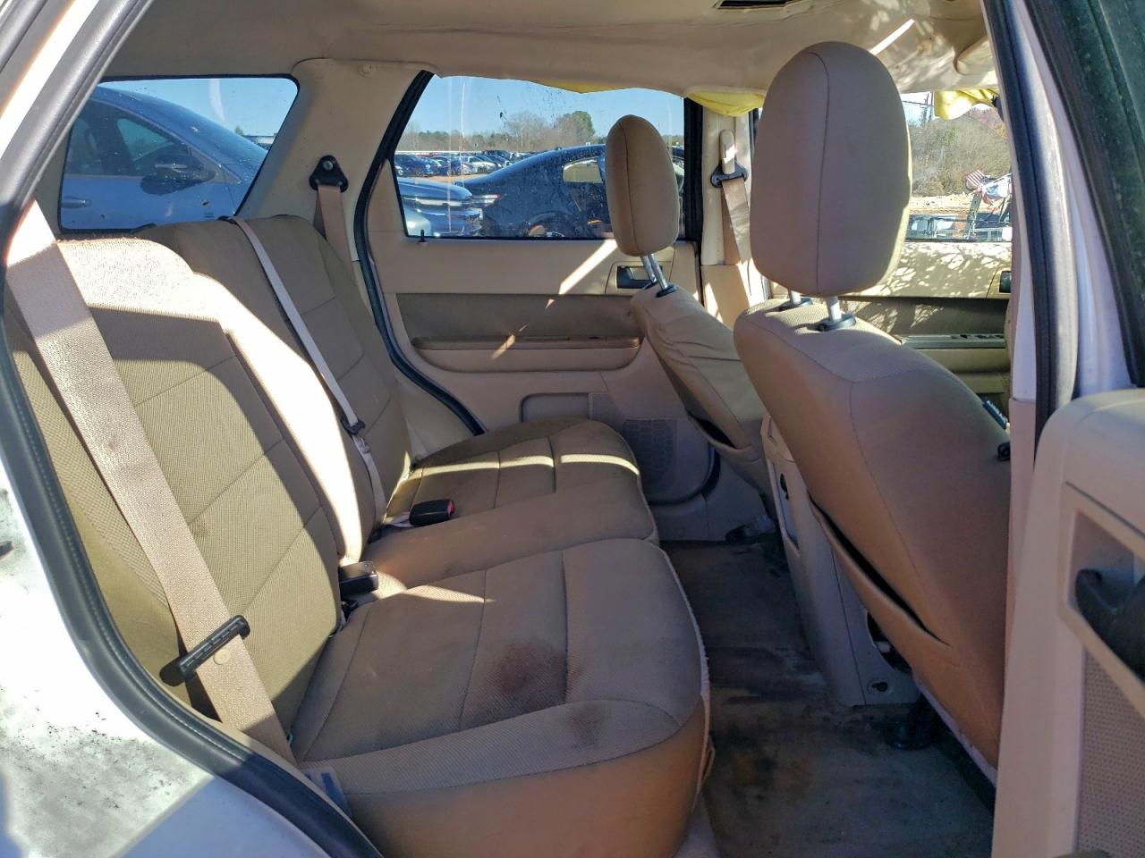 2010 FORD ESCAPE XLT photo 11