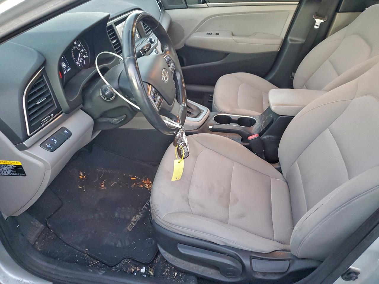 2018 HYUNDAI ELANTRA SEL photo 7