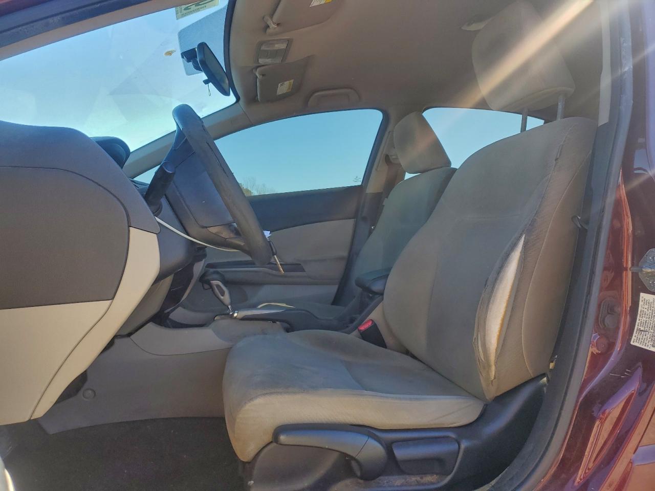 2013 HONDA CIVIC LX photo 7