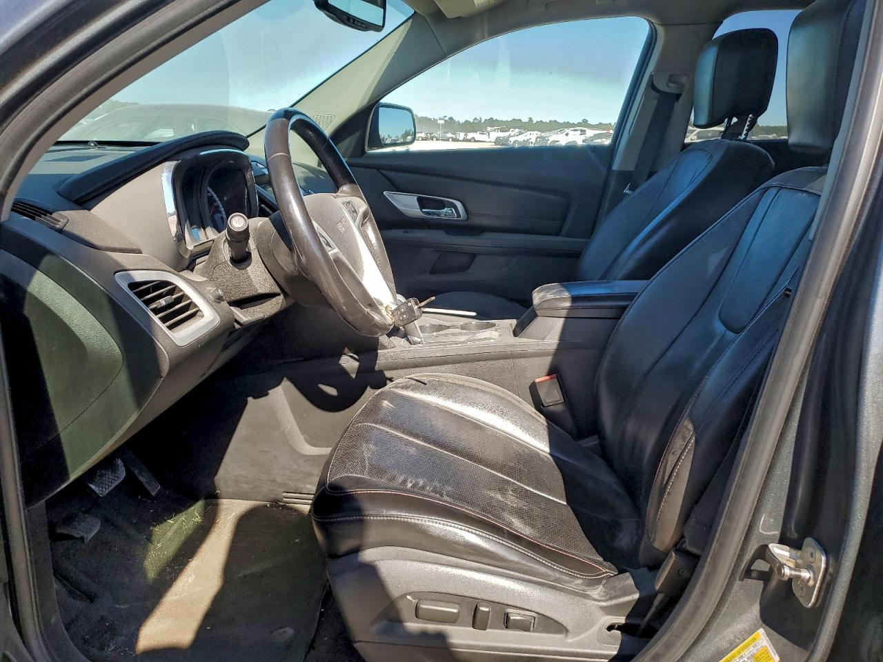 2011 GMC TERRAIN SLT photo 7