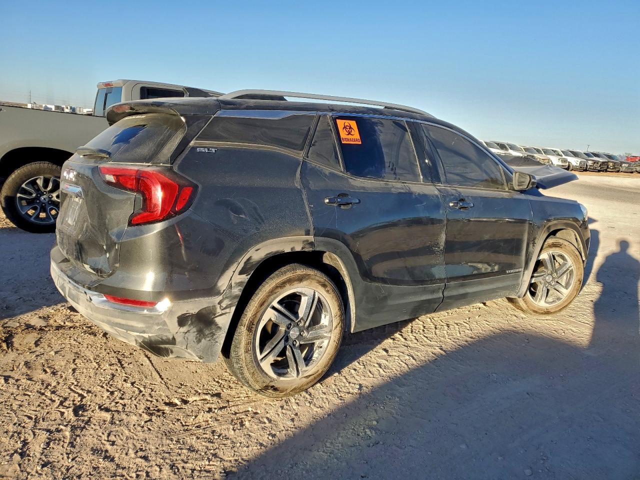 2020 GMC TERRAIN SLT photo 5