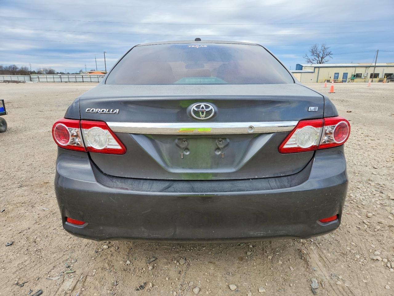 2011 TOYOTA COROLLA BASE photo 6