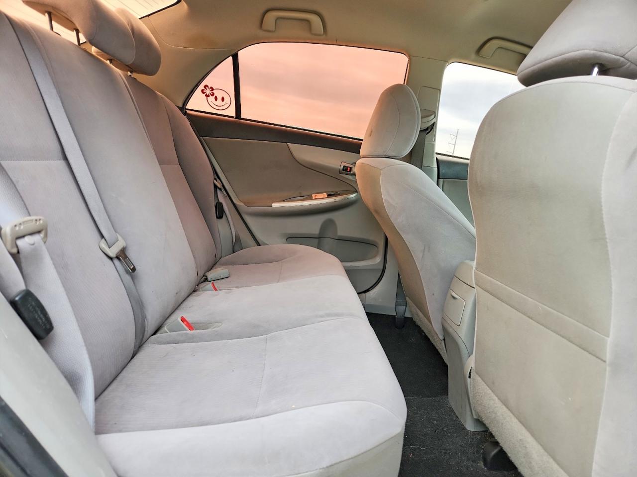2011 TOYOTA COROLLA BASE photo 10