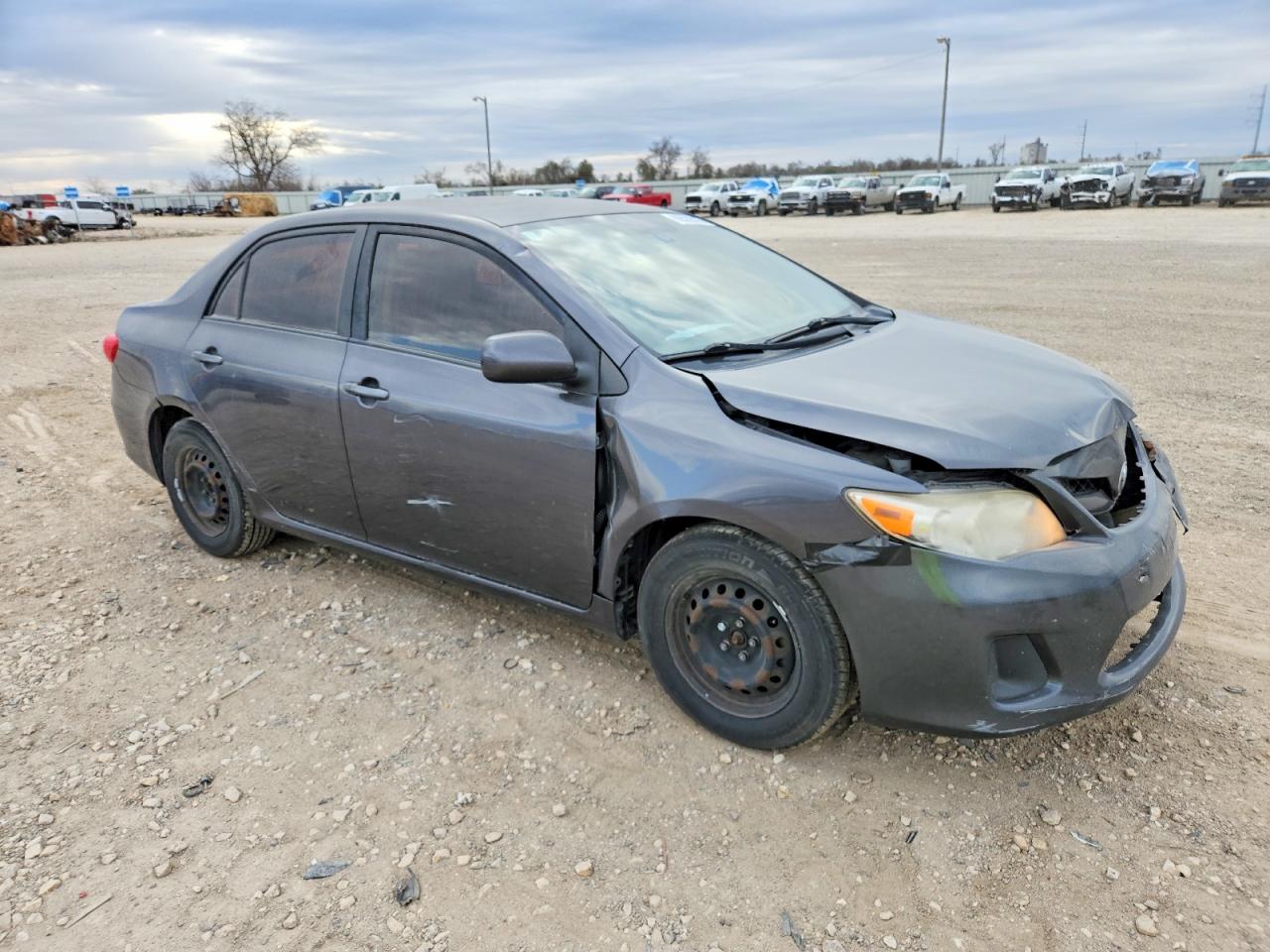 2011 TOYOTA COROLLA BASE photo 4
