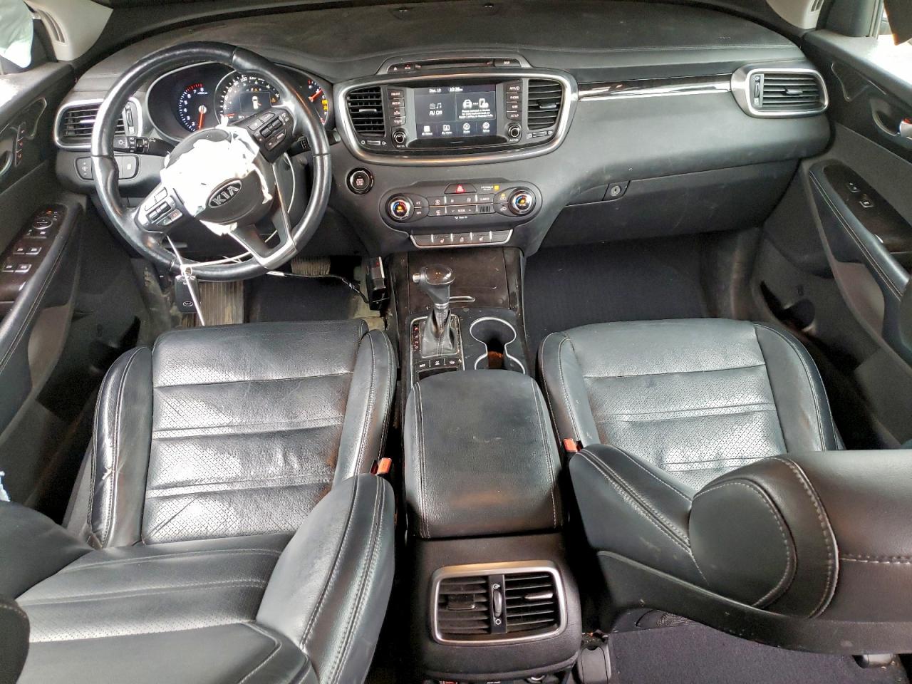2017 KIA SORENTO EX photo 8