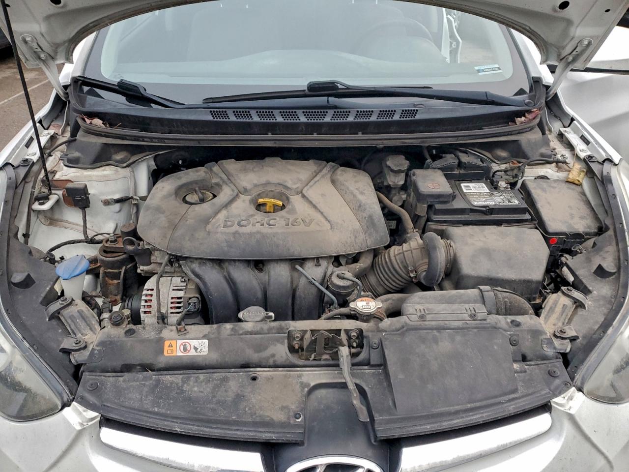 2016 HYUNDAI ELANTRA SE photo 11